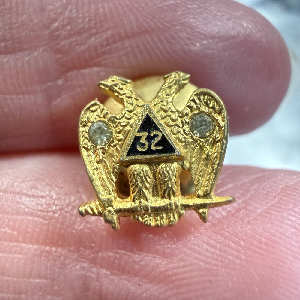 Vintage Scottish Rite 32nd Degree Mason Double Eagle Lapel Pin Tie Tack